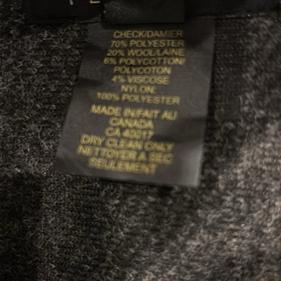 Black and grey check poncho with hood - Picture 7 of 8